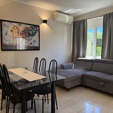 Apartmenthouse Minella