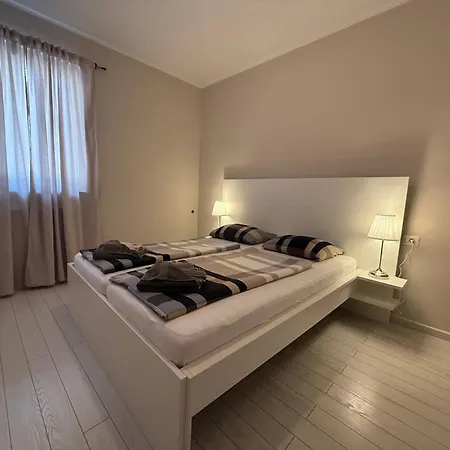 Apartmenthouse Minella * Poreč