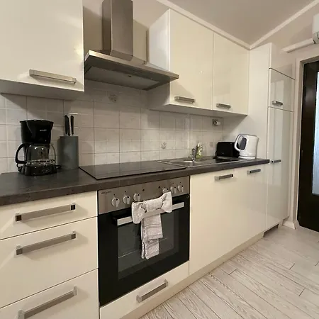 Apartmenthouse Minella Apartamento *