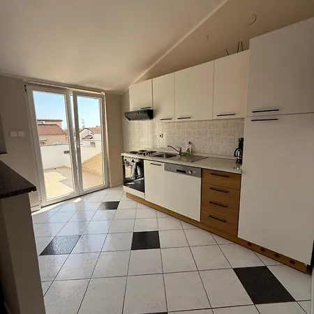 Apartmenthouse Minella